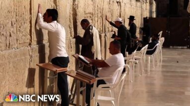 Palestinian and Israeli shopkeepers in Jerusalem speak on war tensions