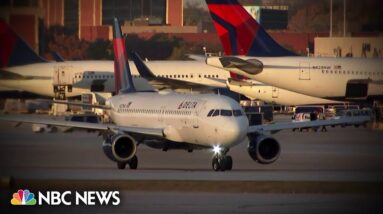 Delta co-pilot indicted after allegedly pulling gun on plane captain midflight