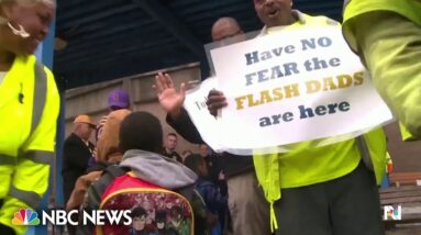 Dozens of ‘Flash Dads’ cheer on students at Kentucky elementary schools