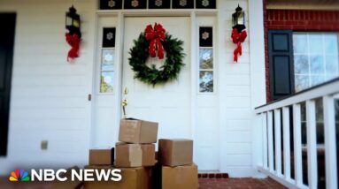 Cyber Monday countdown is on after slow start to brick-and-mortar sales