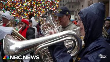 Hundreds of musicians spread holiday cheer at TubaChristmas 50th anniversary show