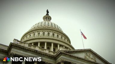 Senate negotiators in talks to try to reach U.S.-Mexico border security deal