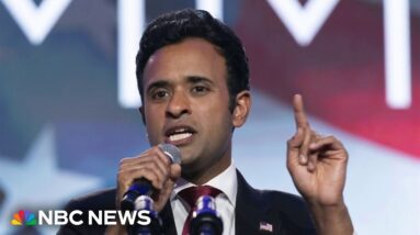 Vivek Ramaswamy's campaign halts TV ad spending weeks before Iowa caucuses