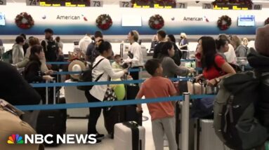 Holiday season brings record travel to U.S. airports