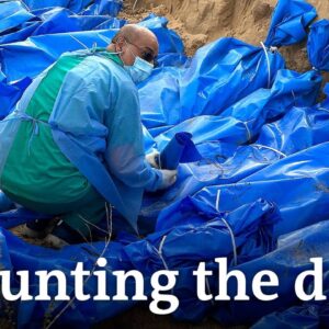 Why tracking civilian casualties in the Israel-Hamas war is so difficult | DW News