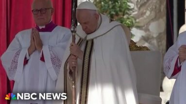 Pope Francis gives Catholic priests permission to bless same-sex couples