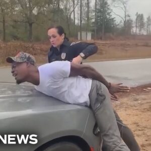 Video shows Alabama officer use stun gun on handcuffed man