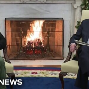 Zelenskyy ‘focused’ and ‘concerned’ during private conversations in D.C.