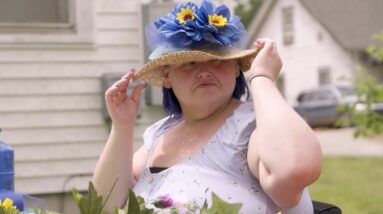 1000-Lb. Sisters: Tammy and Amy’s Brother Tries to Get Them to Race STICK HORSES (Exclusive)