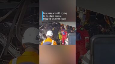 Train collision on Indonesia's Java island kills several, just 500 meters from the station | DW News