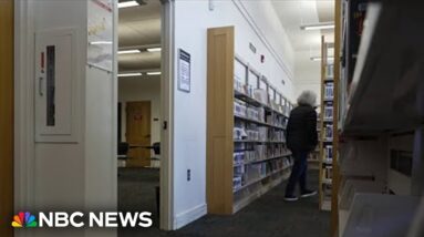 Librarians in Oregon share concerns about dangers at work