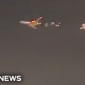 Video shows flames shooting out of cargo plane in Miami