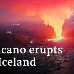 Volcano eruption in Iceland threatens nearby Grindavik | DW News
