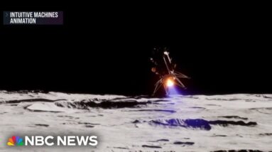 American spacecraft makes historic moon landing
