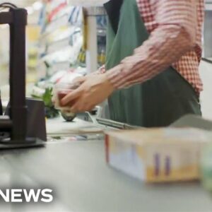 Consumers shopping for deals are buying off-label store brand products