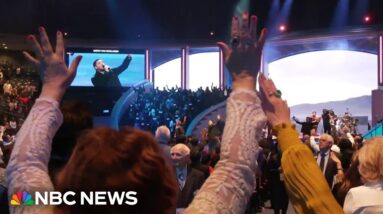 Joel Osteen holds first Sunday service at Lakewood Church since shooting