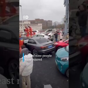 Freezing temperatures lead to massive collision in China | DW News