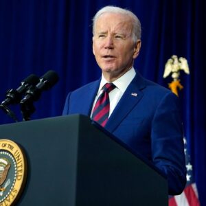 LIVE: Biden deliver remarks during visit to southern border | NBC News