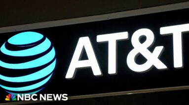 Wide disruption after AT&T cell phone outage