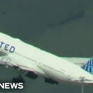 United flight loses tire after takeoff