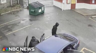 Video shows moments gunmen opened fire at a bus stop in Philadelphia
