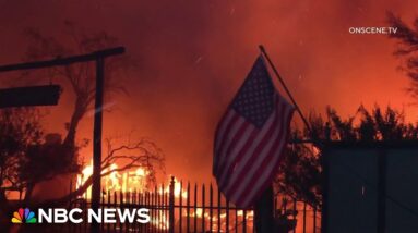 Record rainfall in Florida as massive wildfire rages in Arizona