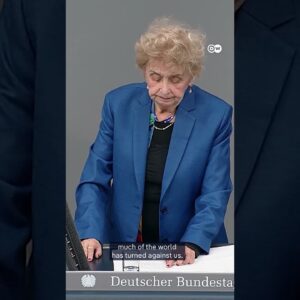 Holocaust survivor Tova Friedman: “This is exactly how it began right here in the 1930s.” | DW News